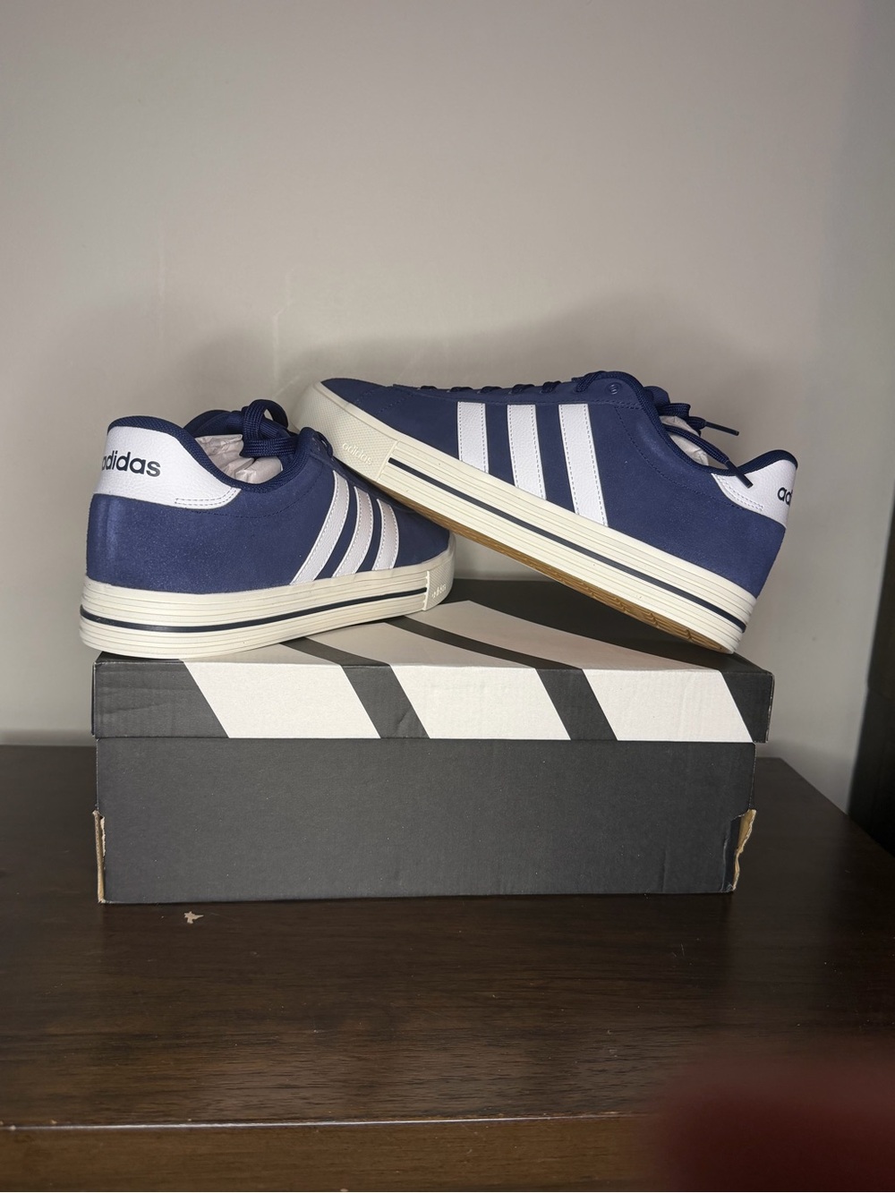 Adidas Daily 4.0